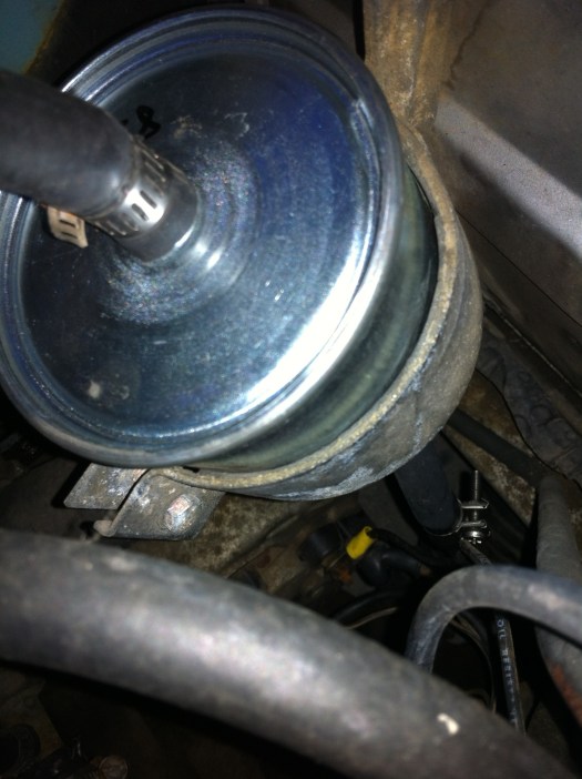 Datsun 280z new fuel filter installed