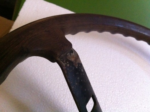 240z steering wheel close up - DailyDatsun.com