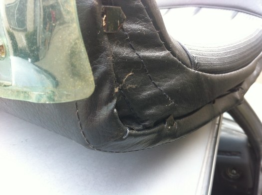 1977 280z seat - original attachment