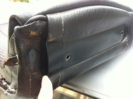 1977 280z seat - seat arm pocket