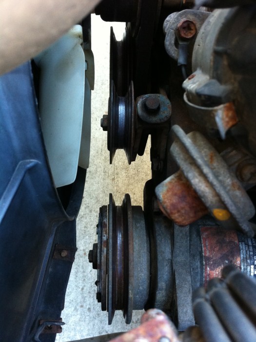 280z AC belt - missing