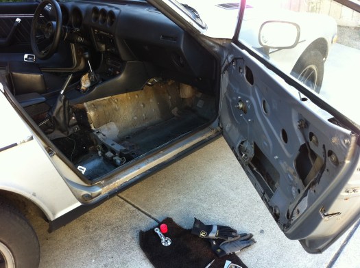 280z interior - door