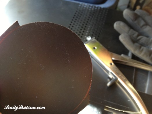 Daily-Datsun-240z-280z-steering-wheel (6)