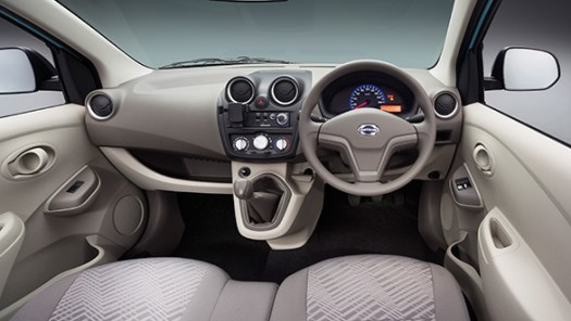 datsunGo_interior